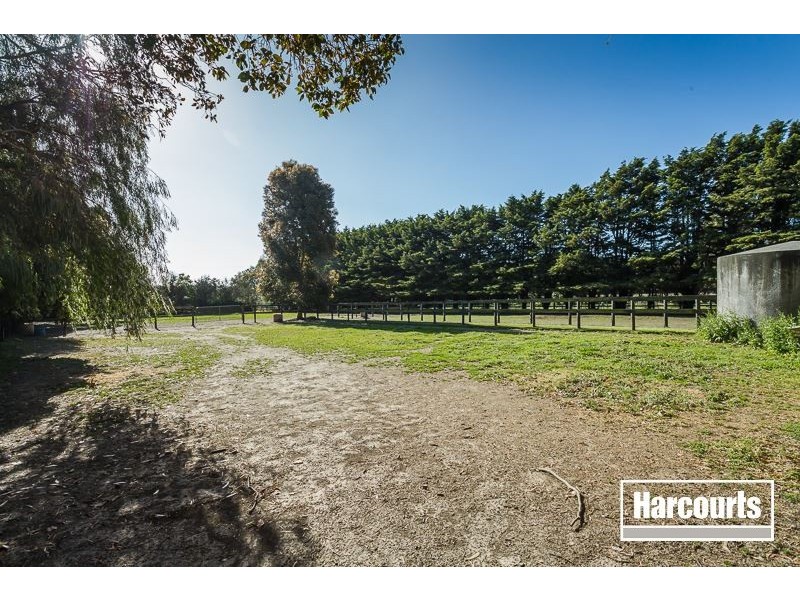 1056 Stumpy Gully Road, Moorooduc VIC 3933