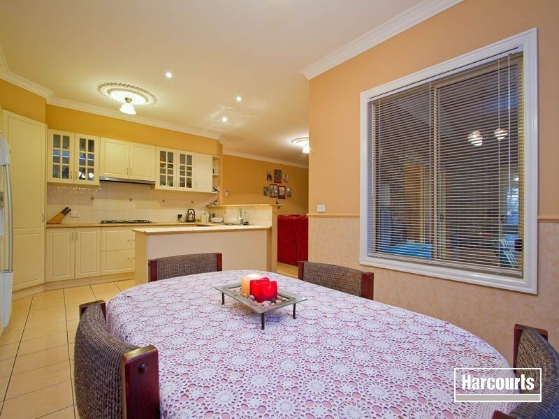 8 Matthew Circuit, Hastings VIC 3915