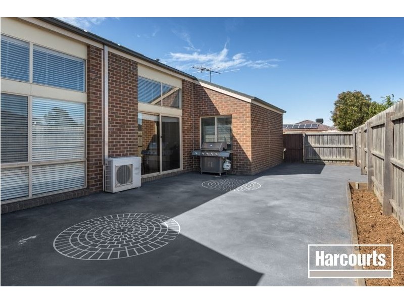 2 Pelican Place, Hastings VIC 3915