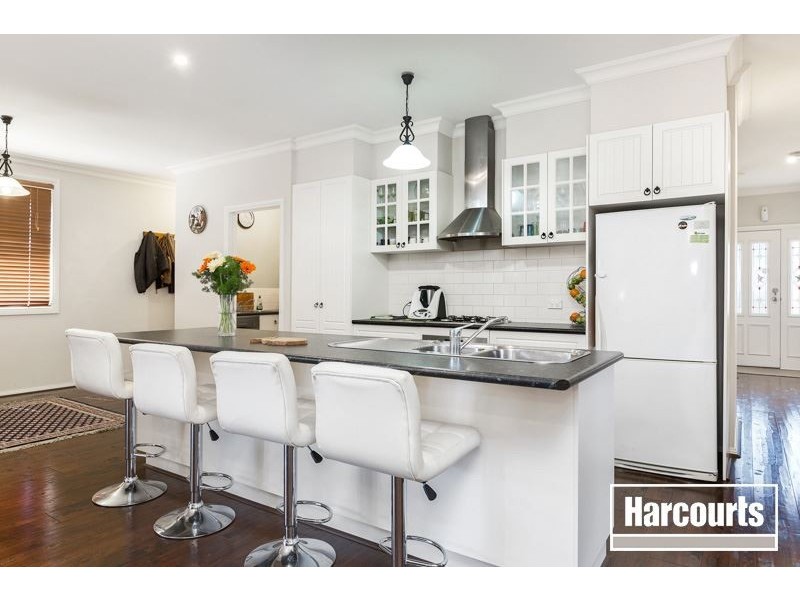 15 Kathleen Crescent, Tyabb VIC 3913