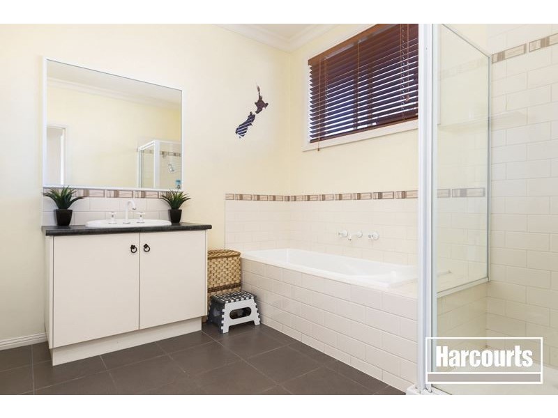 15 Kathleen Crescent, Tyabb VIC 3913