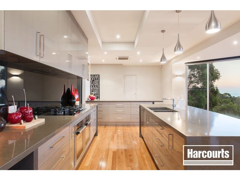 32 Bracken Ridge, Dromana VIC 3936