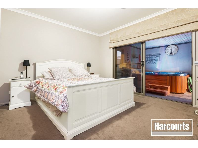 45 Pegasus Road, Cranbourne West VIC 3977
