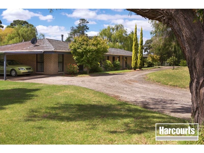 35 Stanley Road, Devon Meadows VIC 3977