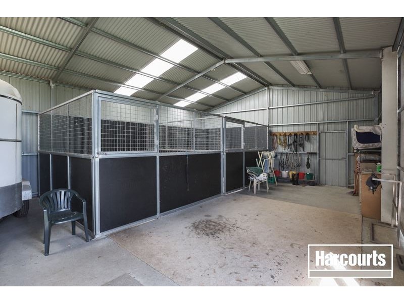 35 Stanley Road, Devon Meadows VIC 3977