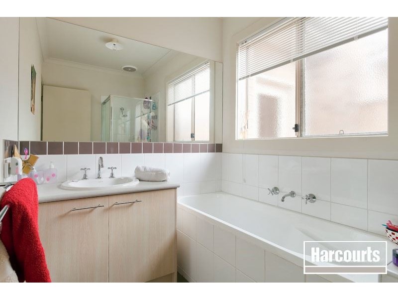 39 James Hird Drive, Hastings VIC 3915