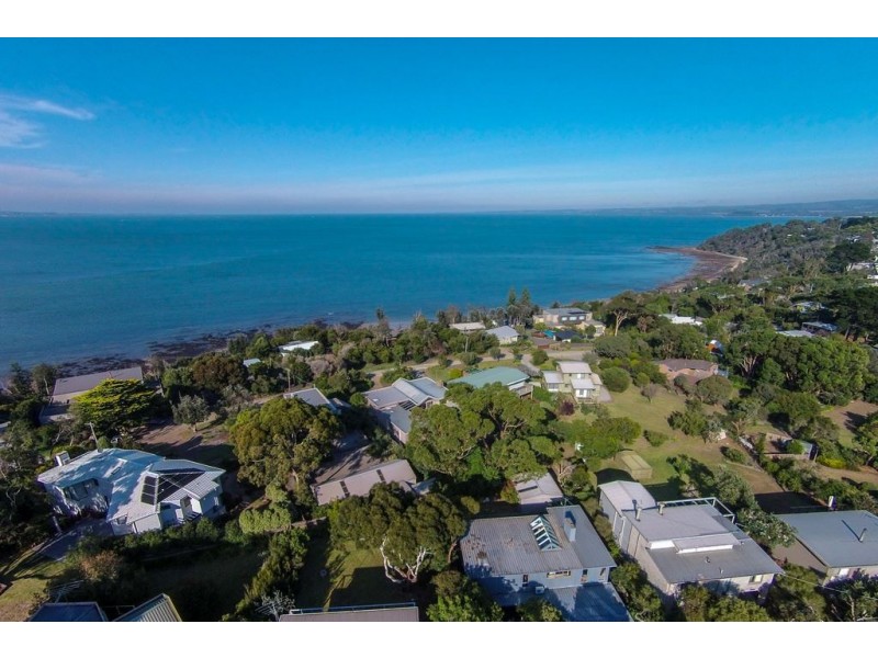 8 Western Park Rd, Somers VIC 3927