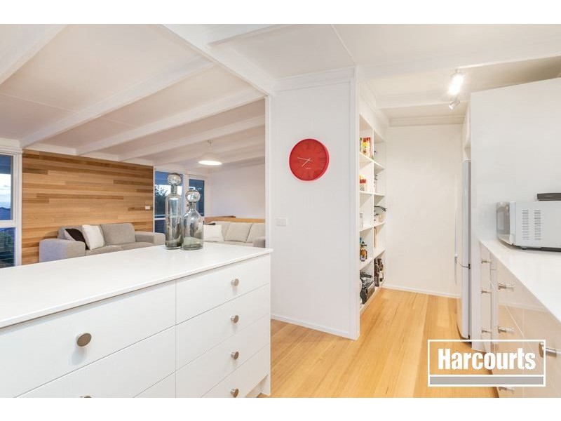 25 Belvedere Rd, Somers VIC 3927