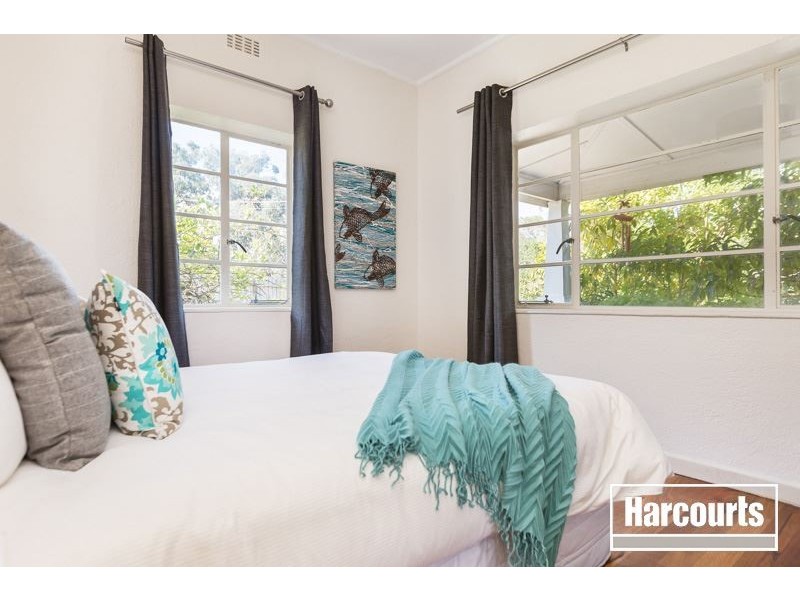 16 Myers Rd, Bittern VIC 3918