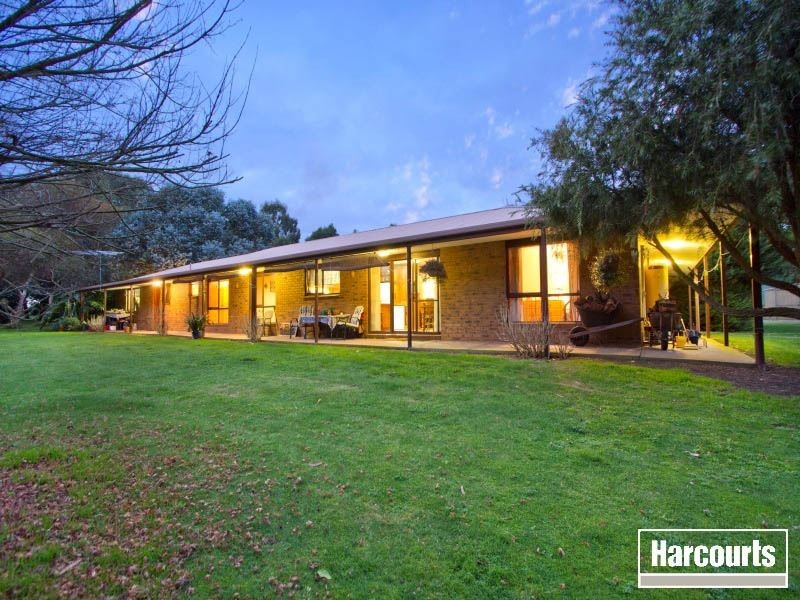 2 Pineview Lane, Hastings VIC 3915