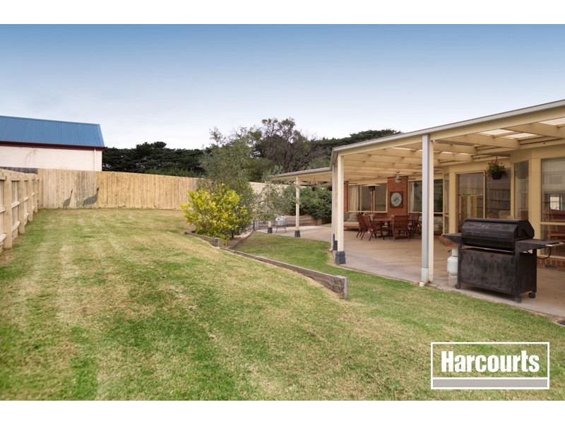 7 Sweet Wattle Place, Somerville VIC 3912