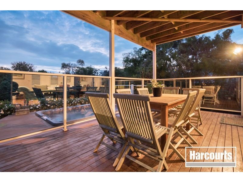 28 Belvedere Rd, Somers VIC 3927