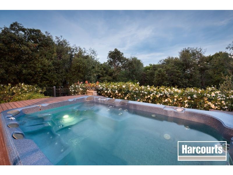 28 Belvedere Rd, Somers VIC 3927