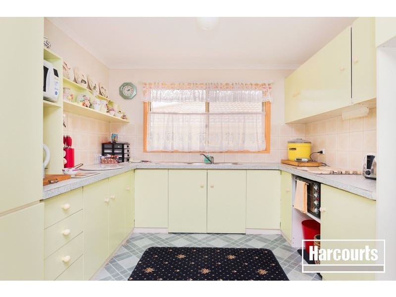 18 Edward Street, Hastings VIC 3915