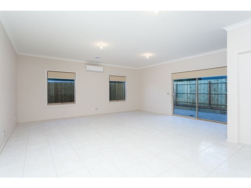 6 Inkerman Street, Bittern VIC 3918