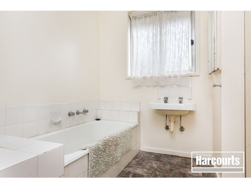 5 Bataan Court, Hastings VIC 3915