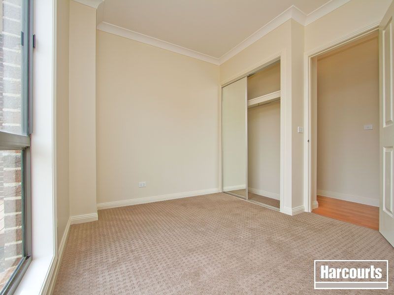 2/2 Spring Street, Hastings VIC 3915