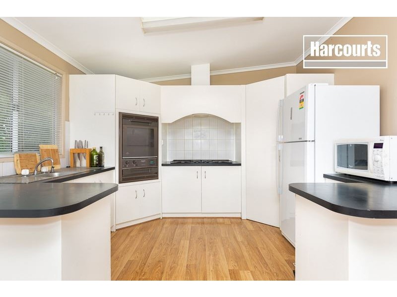 13 Melaleuca Drive, Hastings VIC 3915