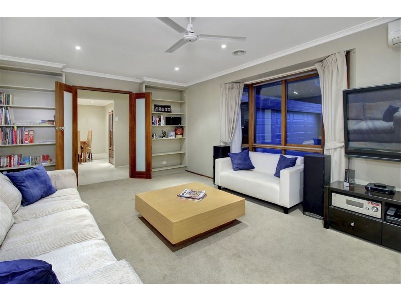 12 Andrew Place, Mornington VIC 3931