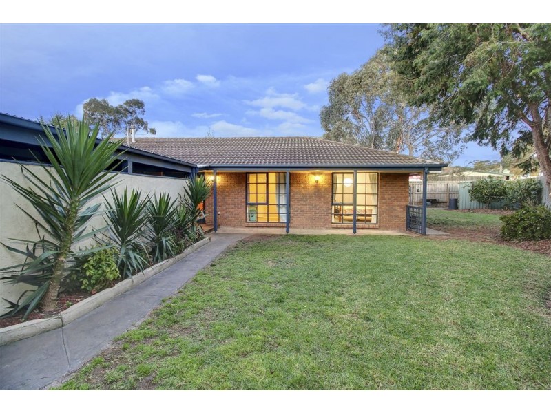 12 Andrew Place, Mornington VIC 3931