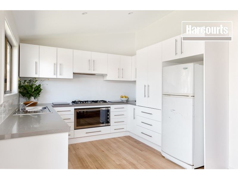 4 Lyn Court, Somerville VIC 3912