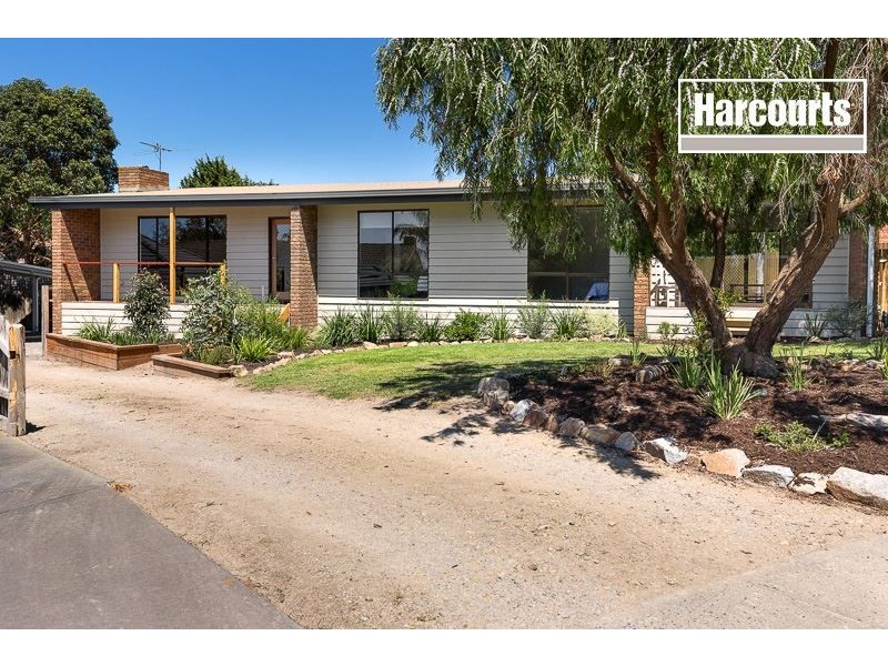 4 Lyn Court, Somerville VIC 3912