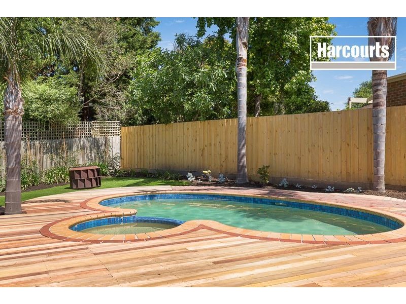 4 Lyn Court, Somerville VIC 3912