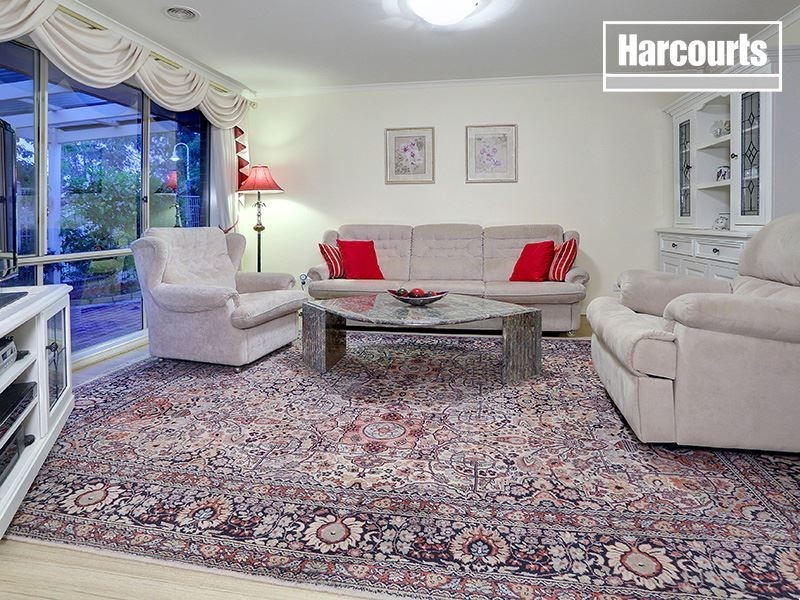 21 Caversham Drive, Mornington VIC 3931