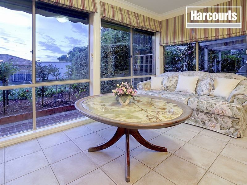 21 Caversham Drive, Mornington VIC 3931