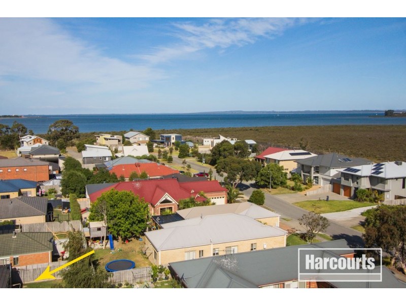 16 Windrest Place, Hastings VIC 3915