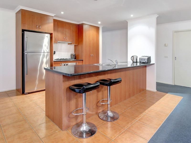 16 Windrest Place, Hastings VIC 3915