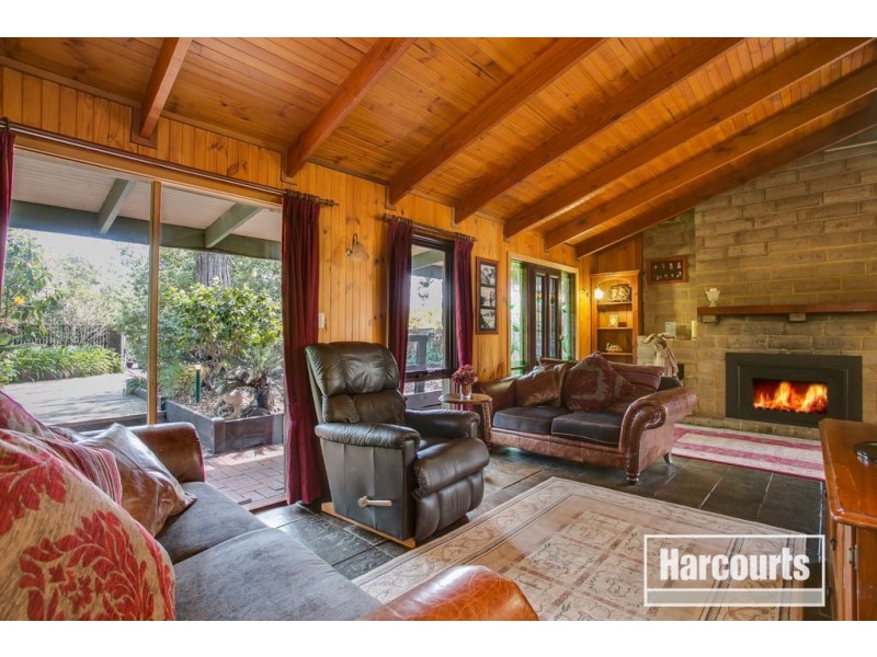 19 Loch Street, Crib Point VIC 3919