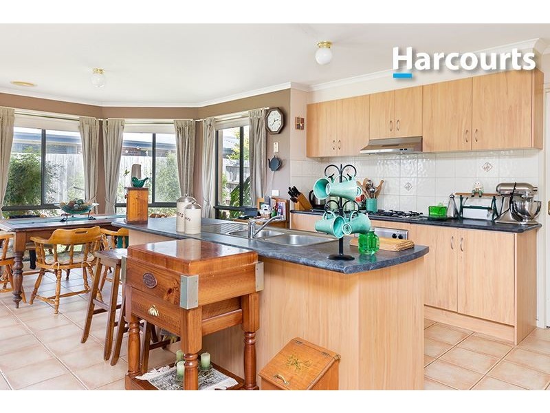 25 Matthew Circuit, Hastings VIC 3915