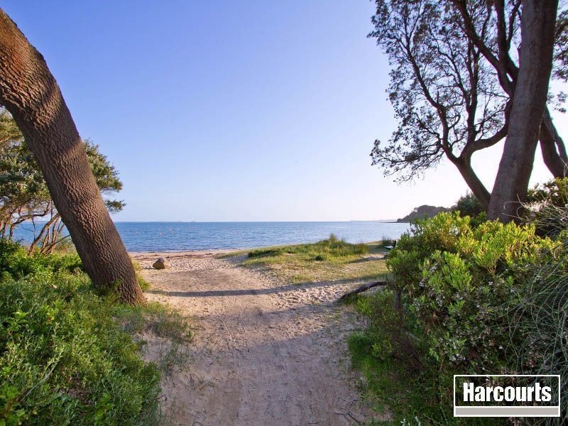 5 Campbell Court, Balnarring Beach VIC 3926
