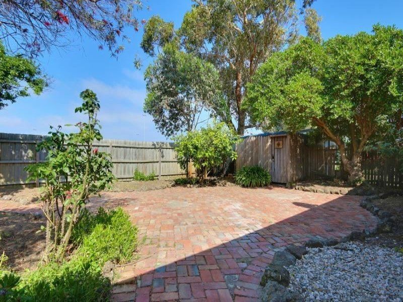 6 Sheringa Court, Mornington VIC 3931