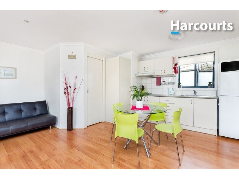 42/93 Camphill Road, Somers VIC 3927