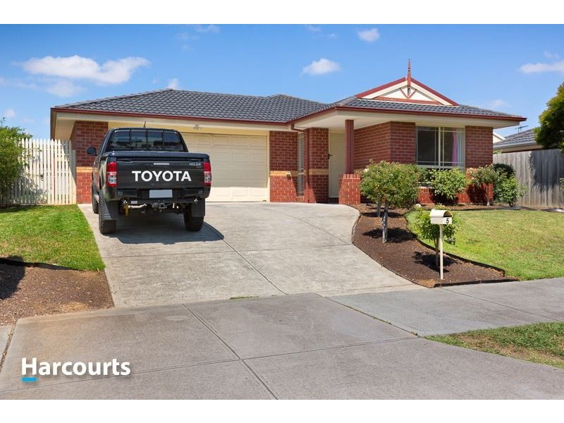 5 Matthew Circuit, Hastings VIC 3915