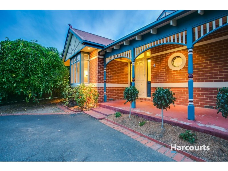 4 Applewood Rise, Somerville VIC 3912