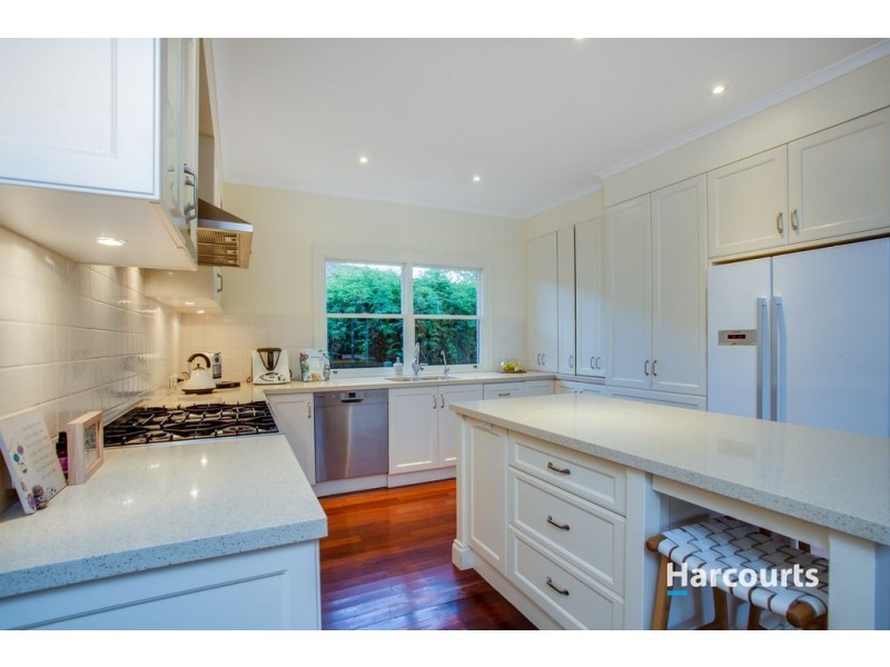 4 Applewood Rise, Somerville VIC 3912