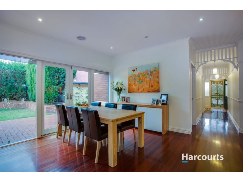 4 Applewood Rise, Somerville VIC 3912