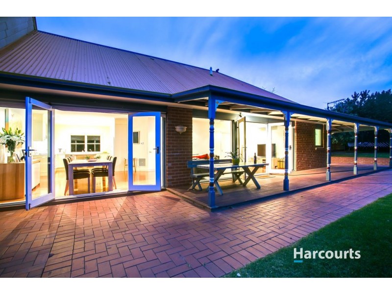 4 Applewood Rise, Somerville VIC 3912