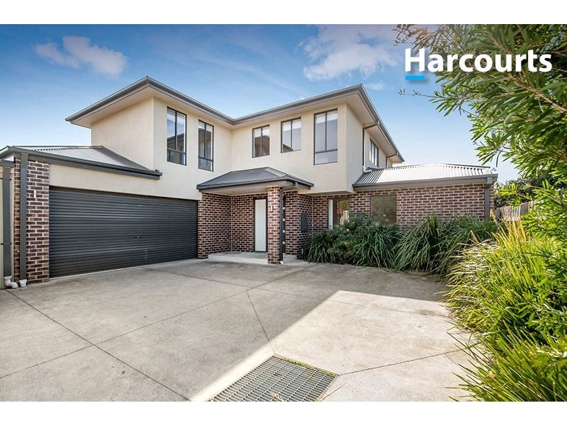 2/28 Martin Street, Hastings VIC 3915