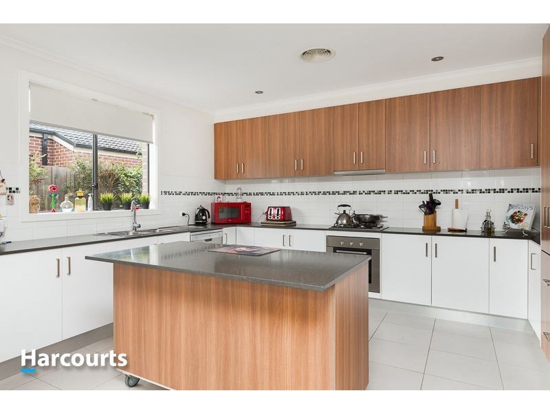 2/28 Martin Street, Hastings VIC 3915