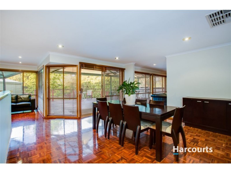 4 Oak Court, Somerville VIC 3912