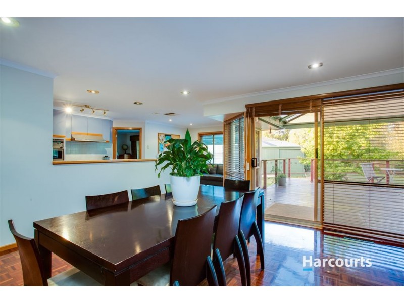 4 Oak Court, Somerville VIC 3912