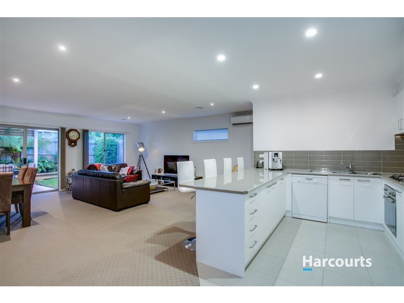 1/16 Douglas Street, Hastings VIC 3915