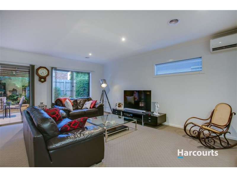 1/16 Douglas Street, Hastings VIC 3915