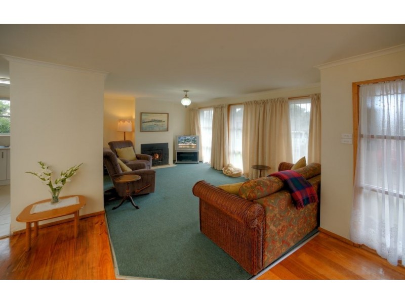 2 Gaskin Avenue, Hastings VIC 3915