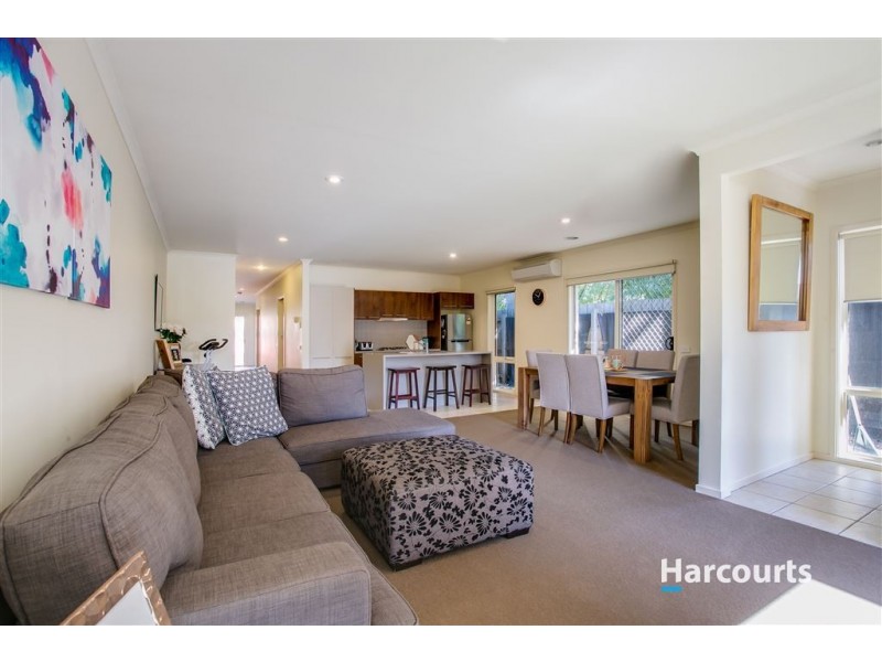 9B Albert Street, Hastings VIC 3915
