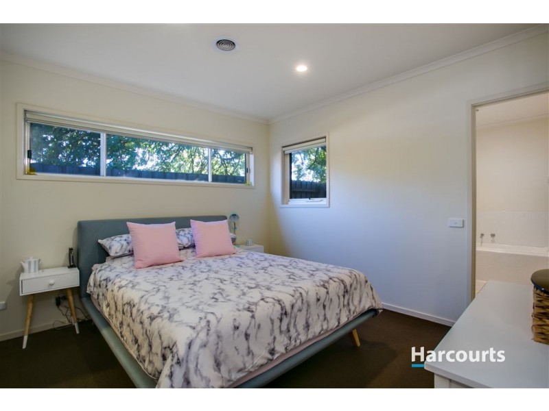9B Albert Street, Hastings VIC 3915